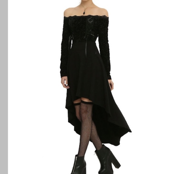 Gothic Floral Velvet High Low Dress - Picture 2 of 2